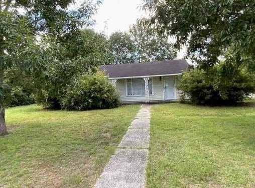 606 E Poplar St, Atmore, AL 36502