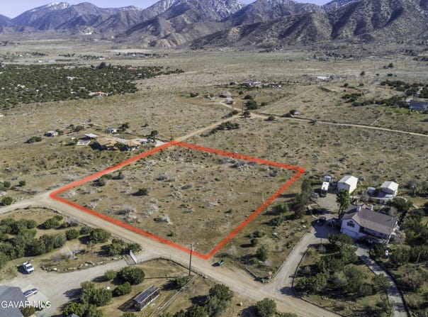 Honeybee Lane, Palmdale, CA 93543