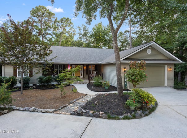 305 Misty Cove, McCormick, SC 29835