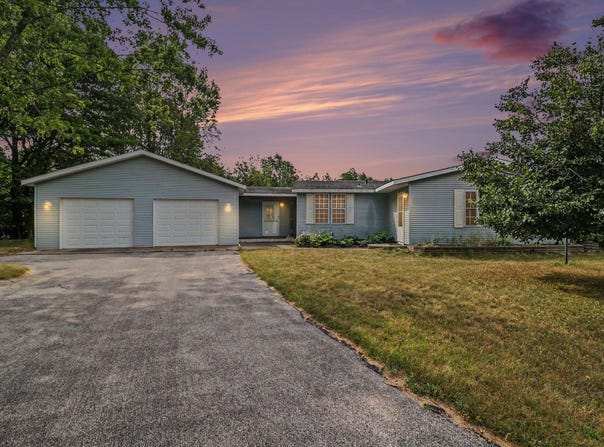 6809 W Deer Road, Mears, MI 49436