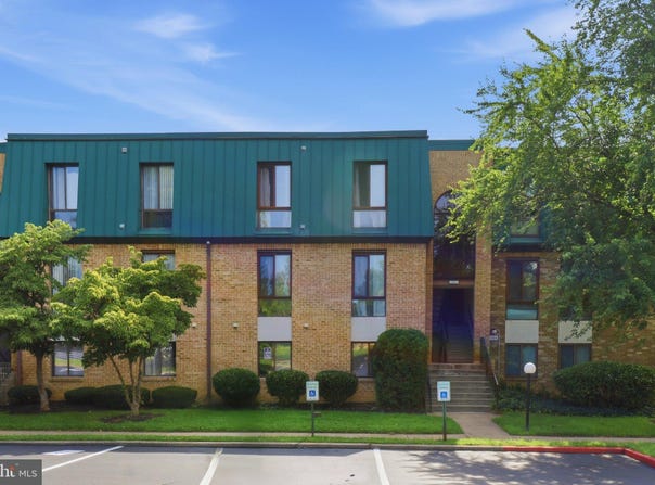 1004 BRINKER Drive, HAGERSTOWN, MD 21740