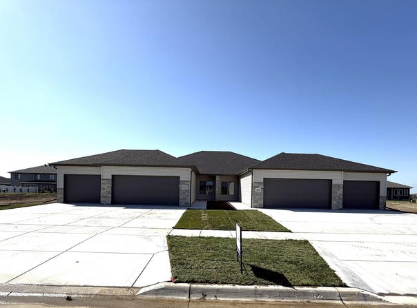 4931 Donnette Drive, Lincoln, NE 68514
