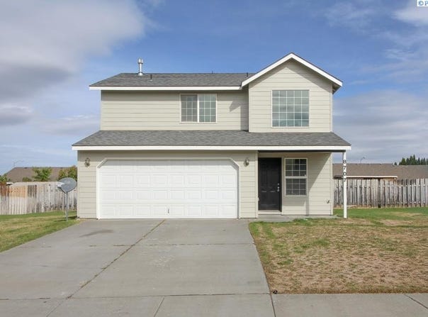 8707 Stutz Drive, Pasco, WA 99301