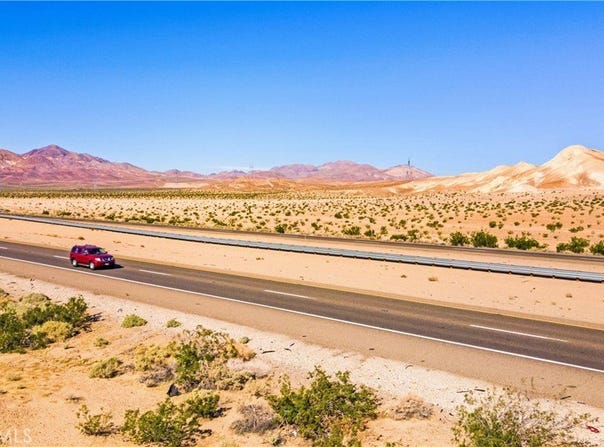 17 Yermo Road, Yermo, CA 92398