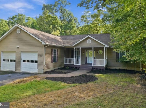 303 OVERLOOK Drive, CROSS JUNCTION, VA 22625