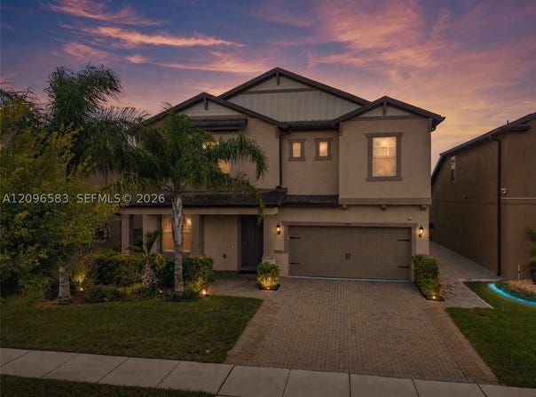 5054 Superior Pl, St Cloud, FL 34771