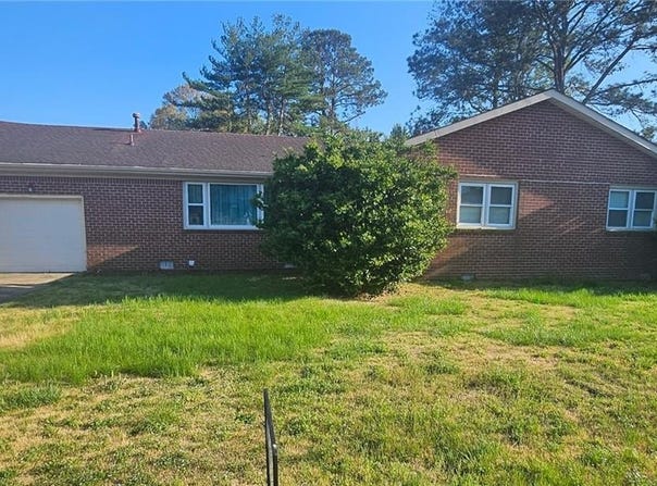 305 Providence Road, Chesapeake, VA 23325