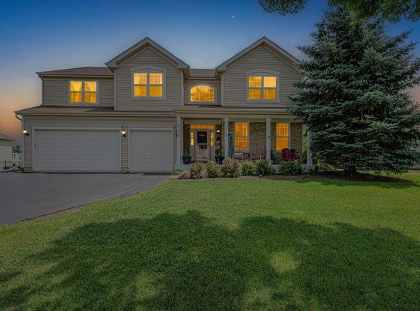 6508 Waterford Drive, McHenry, IL 60050