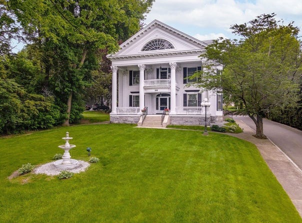 305 Andover Street, Lowell, MA 01852