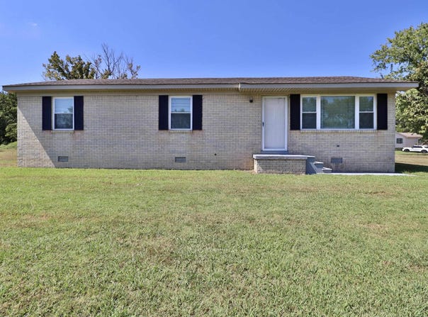 56 RIDDICK St, Gates, TN 38037