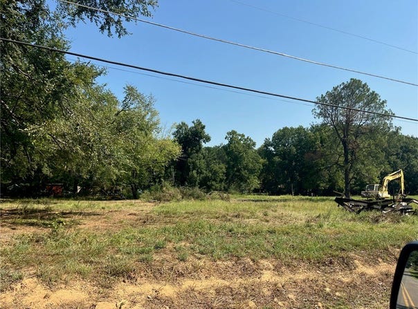 18th lot: 1, Atkins, AR 72823