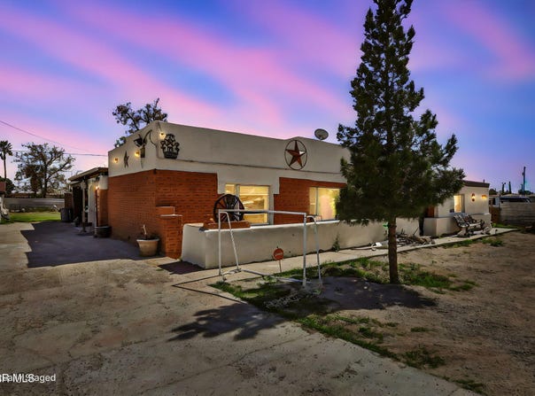 146 CROOM Road, El Paso, TX 79915