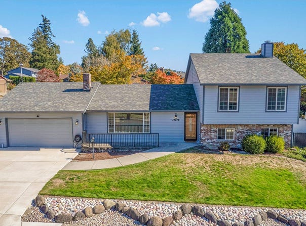 12072 SE 105TH Dr, HappyValley, OR 97086