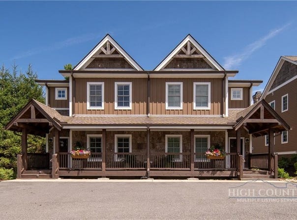 375 Chestnut, Blowing Rock, NC 28605