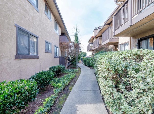 15065 Hesperian BLVD 22, SAN LEANDRO, CA 94578
