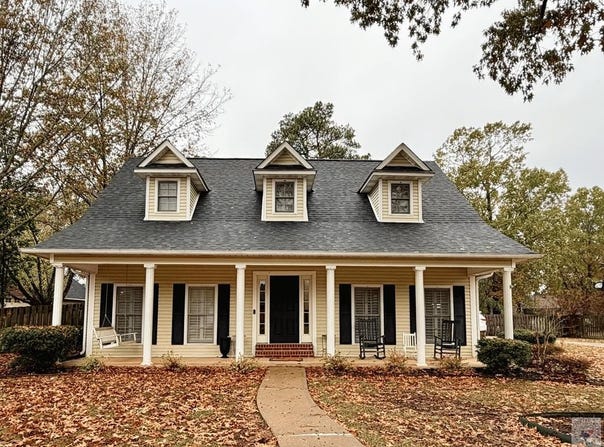 7005 Tall Oaks Dr, Texarkana, AR 71854