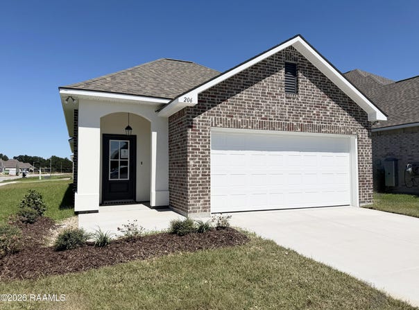 206 Hidden Meadows Drive, Lafayette, LA 70506