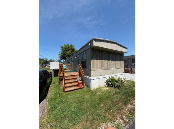 50 Eddy Road, Madison, OH 44057