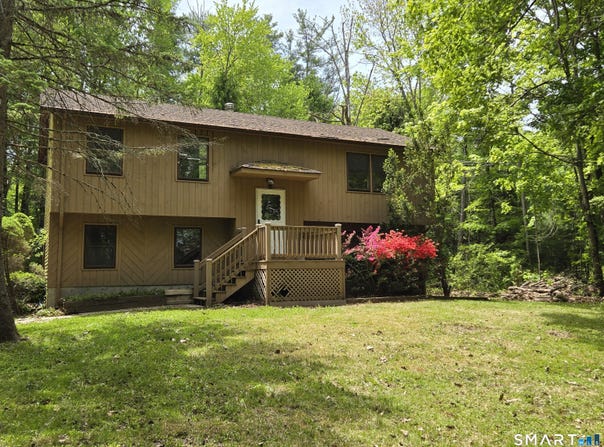 142 Cedar Lane, Torrington, CT 06790