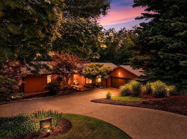 1102 Deerfield Drive, Blacksburg, VA 24060