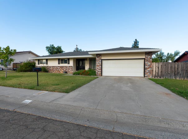 471 Stanmar Drive, Corning, CA 96011