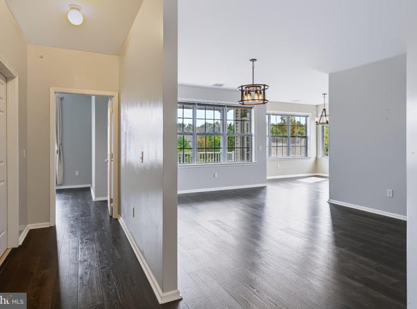 638 TIMBERLAKE Drive, EWING, NJ 08618