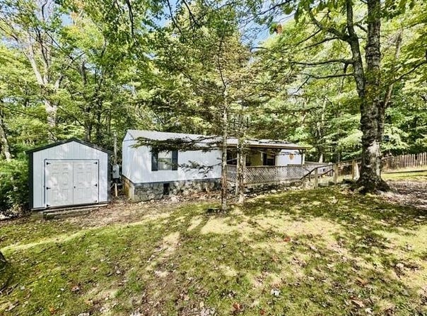 750 Apache Tr, Fancy Gap, VA 24328