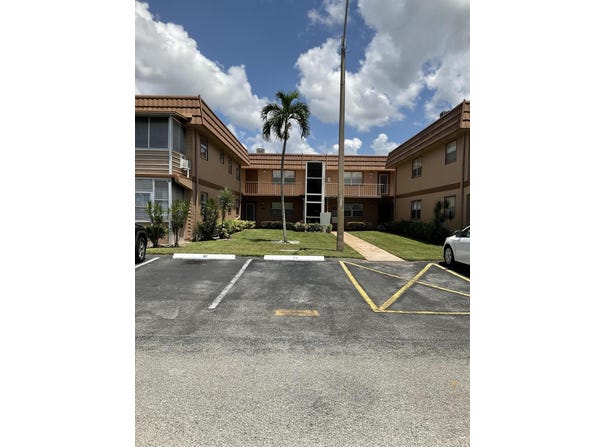 300 BRITTANY G, Delray Beach, FL 33446