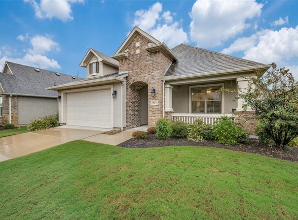 9621 Creekwood Drive, Denton, TX 76207
