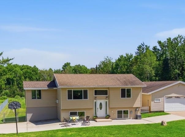 6168 Krogerus, Chisholm, MN 55719