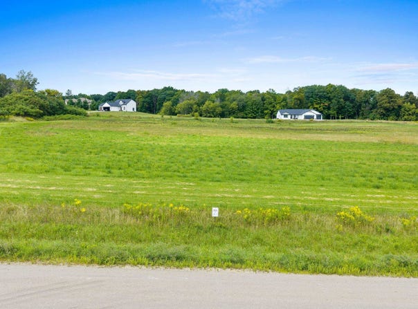 N231 BRAIRWOOD Lane, FREMONT, WI 54940
