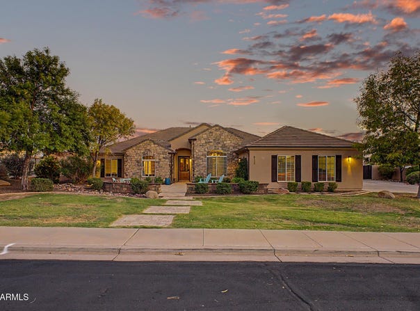8533 E HALIFAX Circle, Mesa, AZ 85207