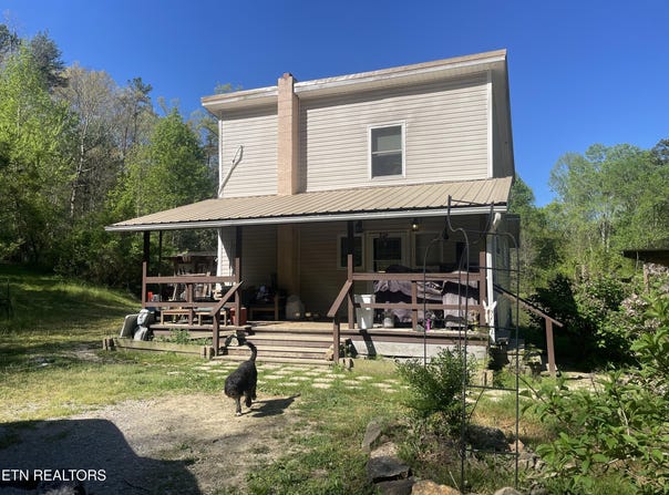 192 Massingale Rd, Tellico Plains, TN 37385