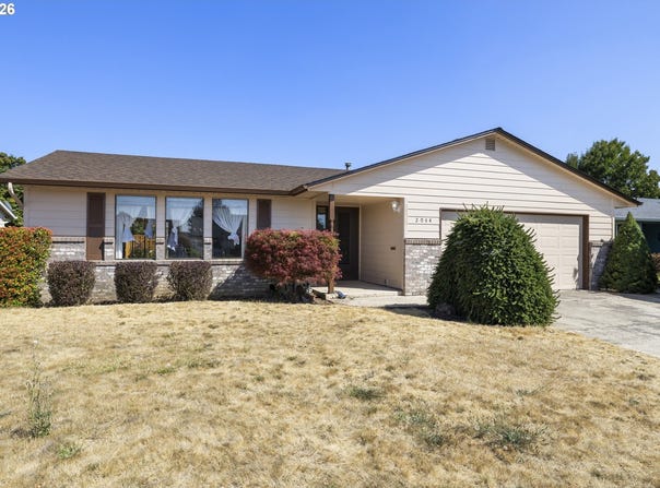2044 ASTOR Way, Woodburn, OR 97071