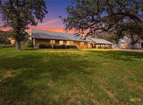 6589 State Highway 304, Harwood, TX 78632