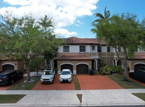 4964 SW 128th Ave, Miramar, FL 33027