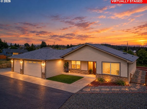 910 SWALLOW Ave, Sutherlin, OR 97479