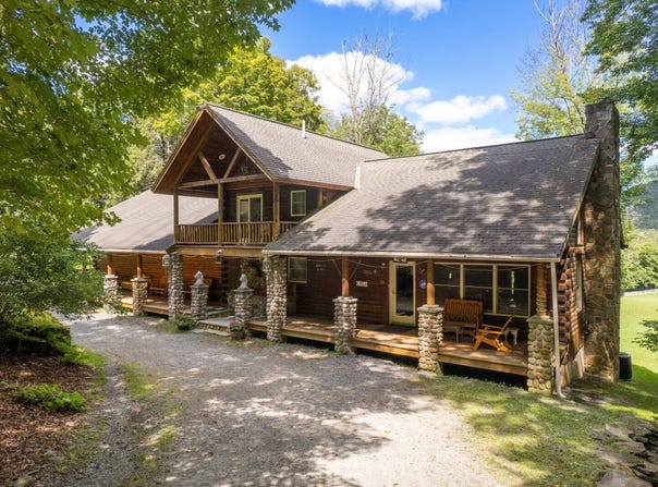 1650 Bodoit Road, Hancock, NY 13783