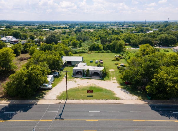 3 St S, Lometa, TX 76853