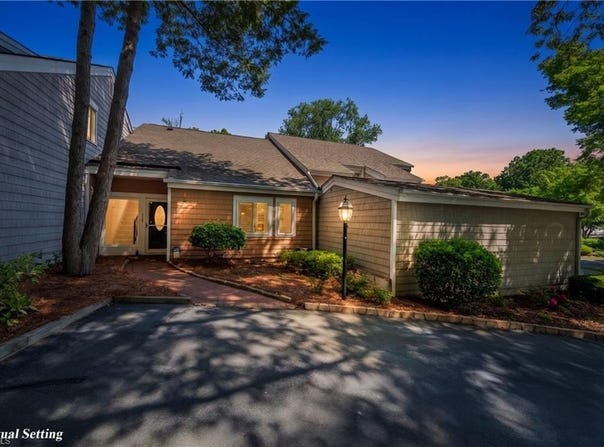 119 Golfview Drive, Bermuda Run, NC 27006