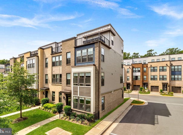 1650 BANDIT Loop, RESTON, VA 20190