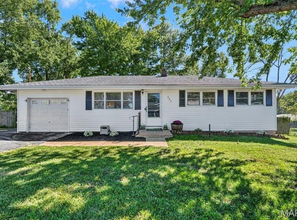 664 Dornseif Drive, Arnold, MO 63010