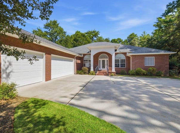 412 Ruckel Drive, Niceville, FL 32578