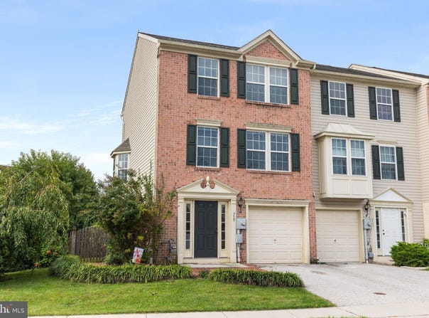 715 GRANT Drive, HANOVER, PA 17331