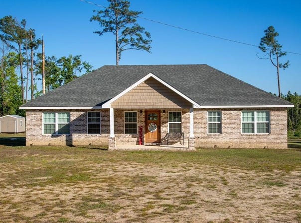 333 E Gillis St, Mt. Vernon, GA 30445