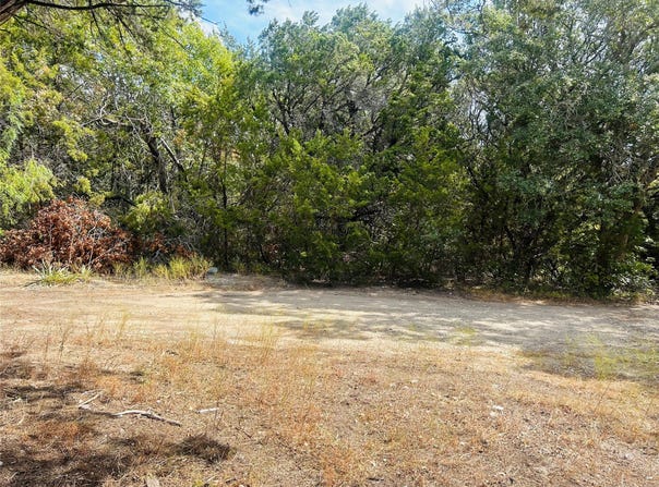 GIANT CEDAR TRL, Whitney, TX 76692
