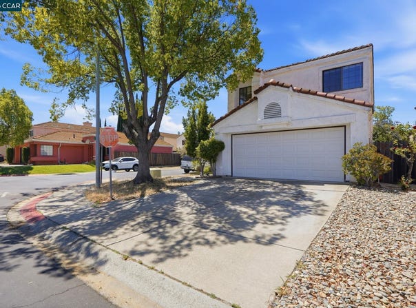 1032 Burnham Dr, Pittsburg, CA 94565