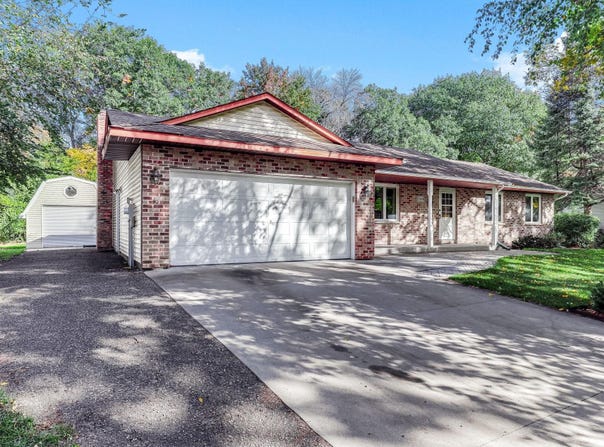 10448 106th Place N, Maple Grove, MN 55369