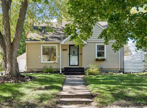 3947 Yates Avenue N, Robbinsdale, MN 55422