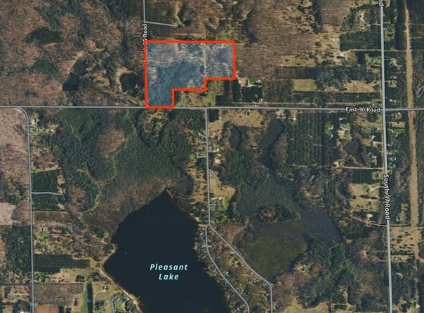V/L S 35 Road, Cadillac, MI 49601